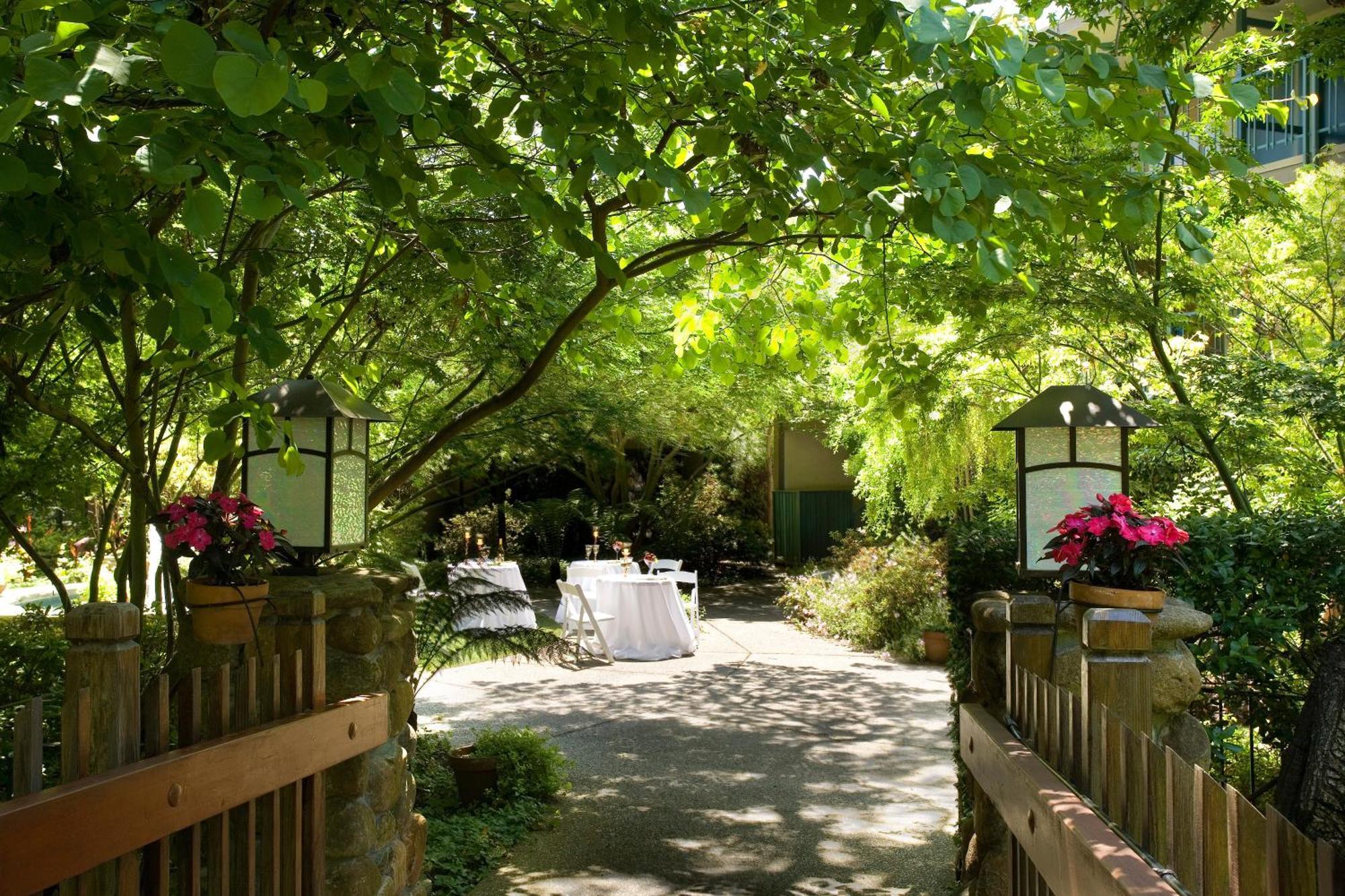 The Creekside Inn Palo Alto Bagian luar foto